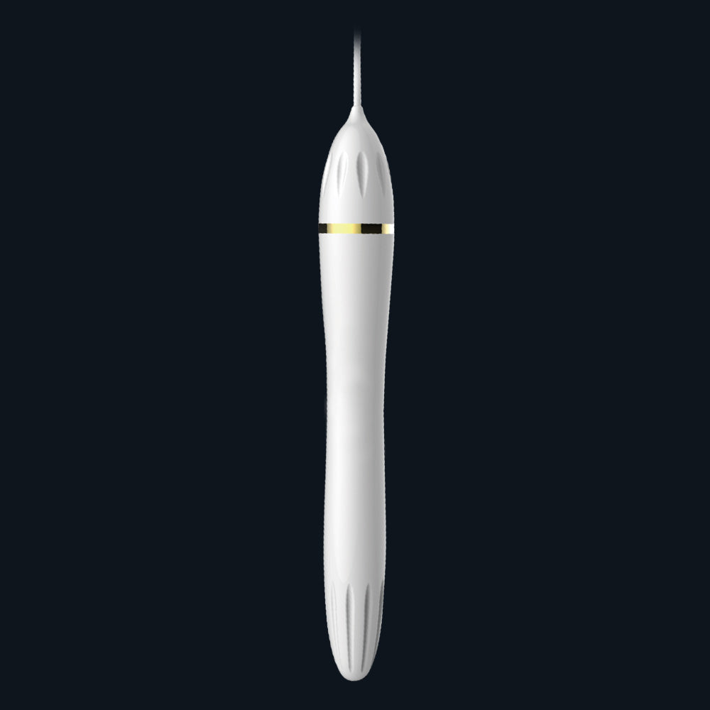 Biały podgrzewacz z kablem USB i złotym pierścieniem ozdobnym
